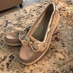 Sperry top-sider boat shoes